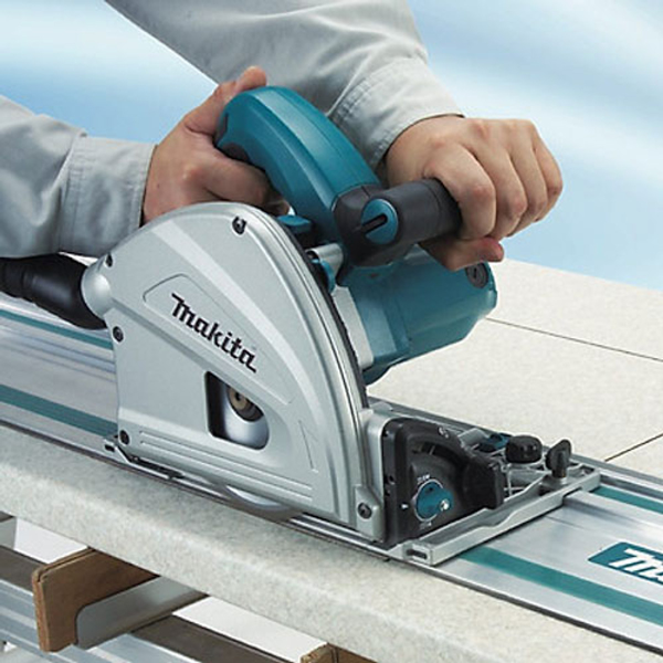 MÁY CƯA ĐĨA Makita  SP6000