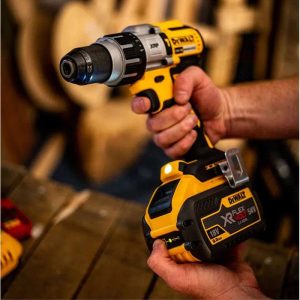 Máy Khoan Vặn Vít Dùng Pin Dewalt DCD996N  (không kèm pin sạc)