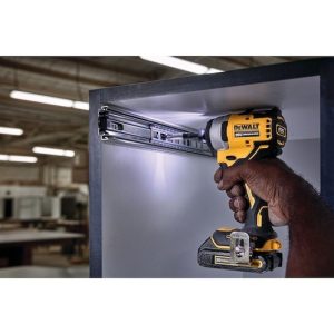 Máy Vặn Vít Cầm Tay 18V Dewalt DCF809P2 (Kèm 02 Pin 5.0 + Sạc)