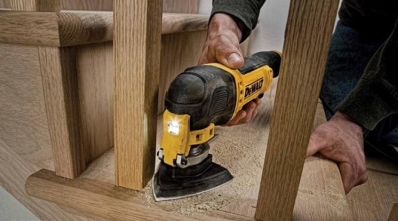 Máy Cắt Dewalt DWE315K