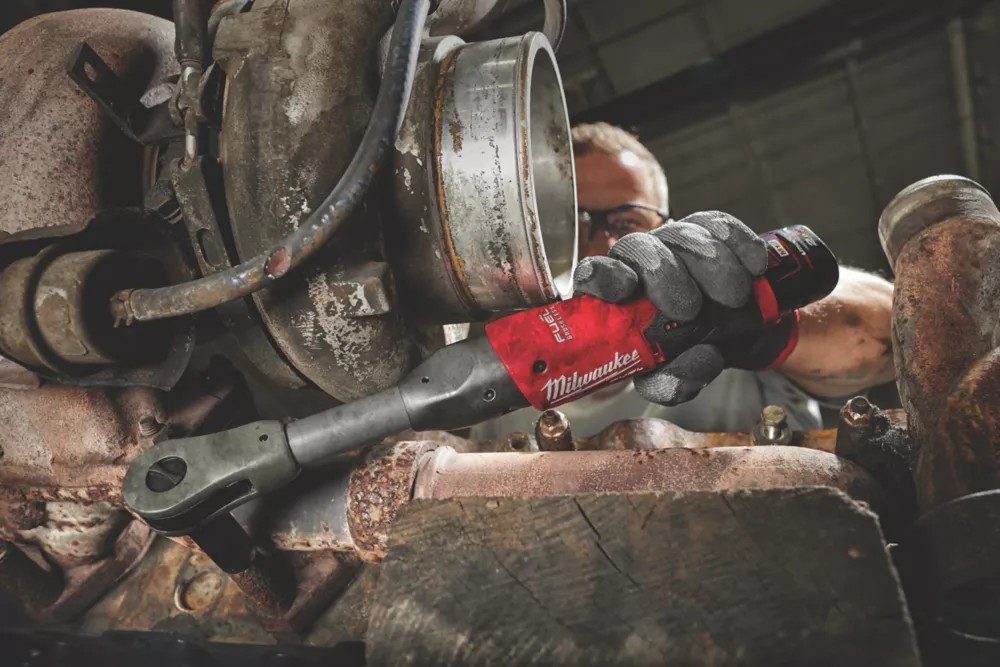 Máy siết bulong góc dùng pin Milwaukee M12 FIR38LR-0 (thân máy)