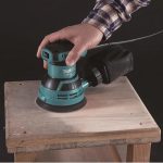 MÁY CHÀ NHÁM QUỸ ĐẠO TRÒN MAKITA M9204B