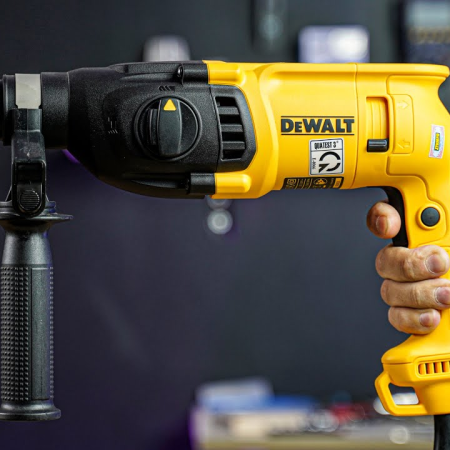 Máy Khoan Bê Tông Dewalt D25032K