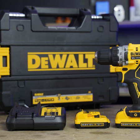 Máy Khoan Dùng Pin Dewalt DCD701D2 (Kèm 02 Pin 2.0+ Sạc)