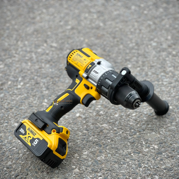 Máy Khoan Cầm Tay Dewalt DCD996P2 (Kèm 02 Pin 5.0 + Sạc)