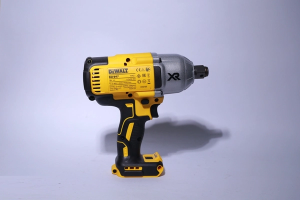 Máy Siết Bulong Cầm Tay Dewalt DCF897P2 (Kèm 02 Pin 5.0 + Sạc)