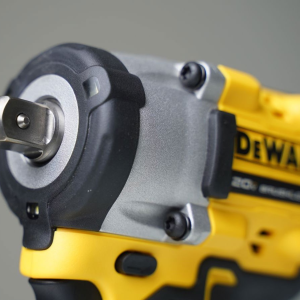 Máy Siết Bulong Cầm Tay Dewalt DCF922M2 (Kèm 02 Pin 4.0 + Sạc)